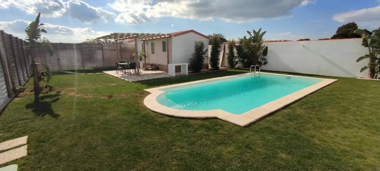La Palapa Alojamientos Con Piscina Privada Y Cerca Del Mar, Mire Las Fotos Y Elija El Suyo, Le Esperamos Chiclana de la Frontera