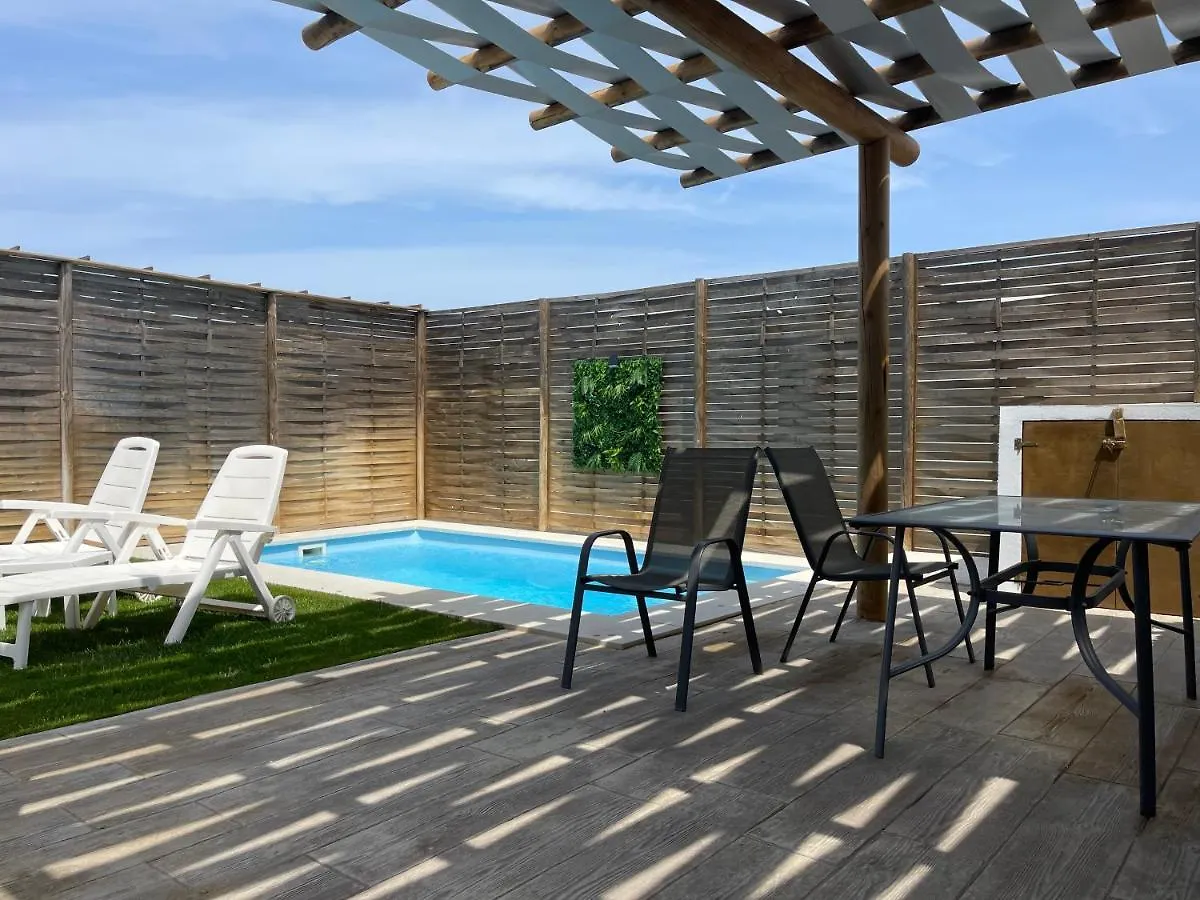La Palapa: Seaside Getaway with Private Pools Villa Chiclana de la Frontera