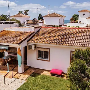 Chalet Novo Sancti Petri Surf House Lodge