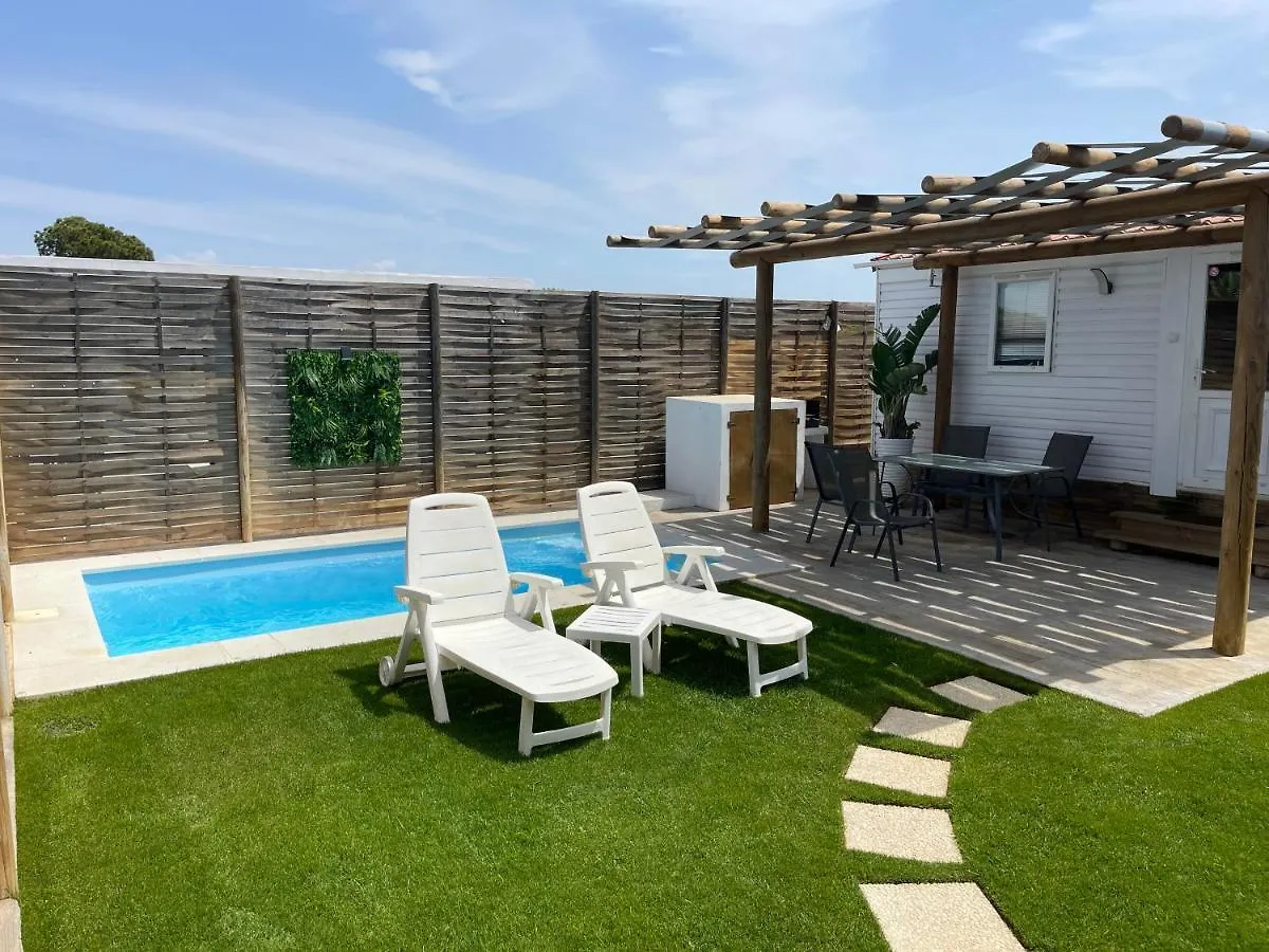 Holiday home La Palapa: Seaside Getaway with Private Pools Villa Chiclana de la Frontera